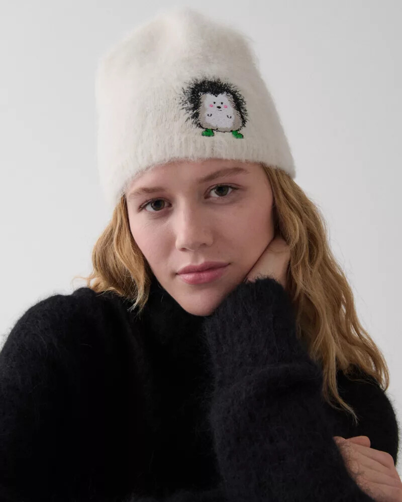 hedgehog patch brushy beanie cream