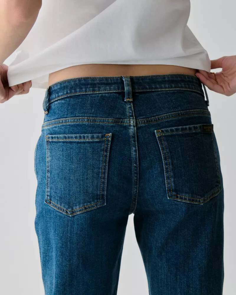 straight leg jean hudson wash