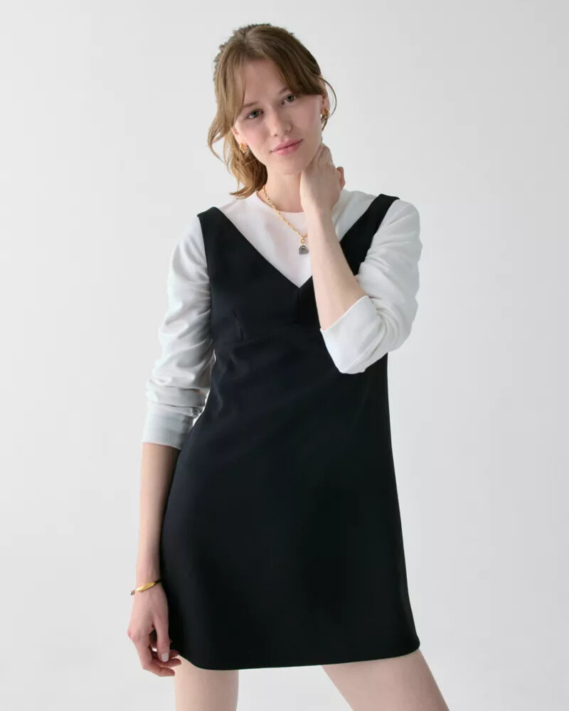 v-neck mini dress black