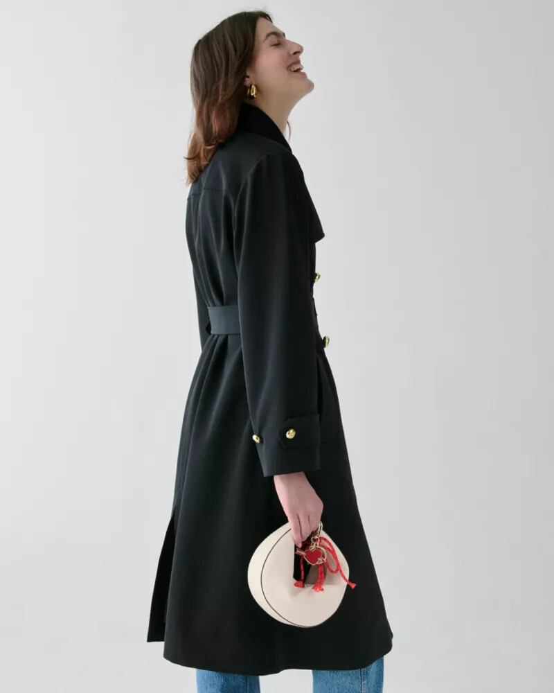trench black