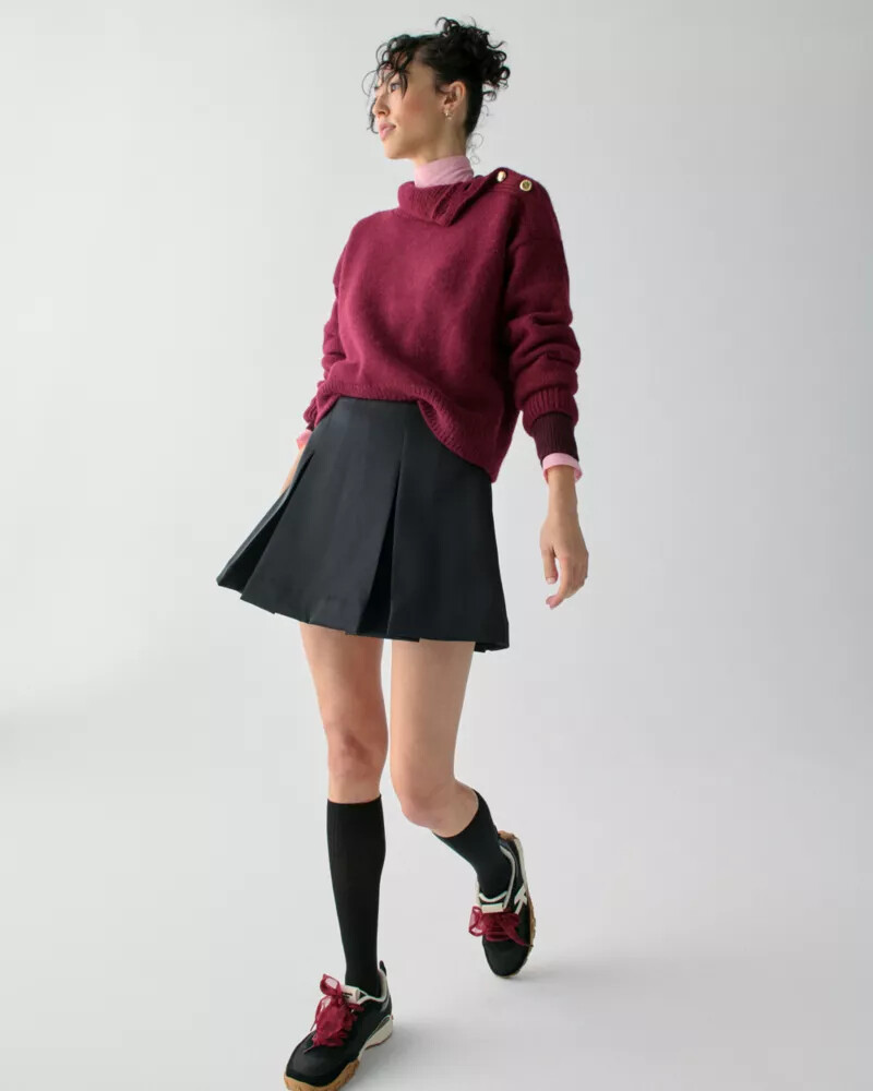 box pleat mini skirt black