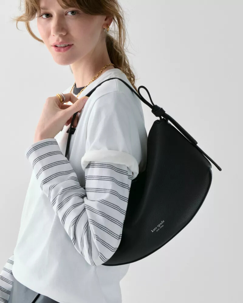 loop shoulder bag black