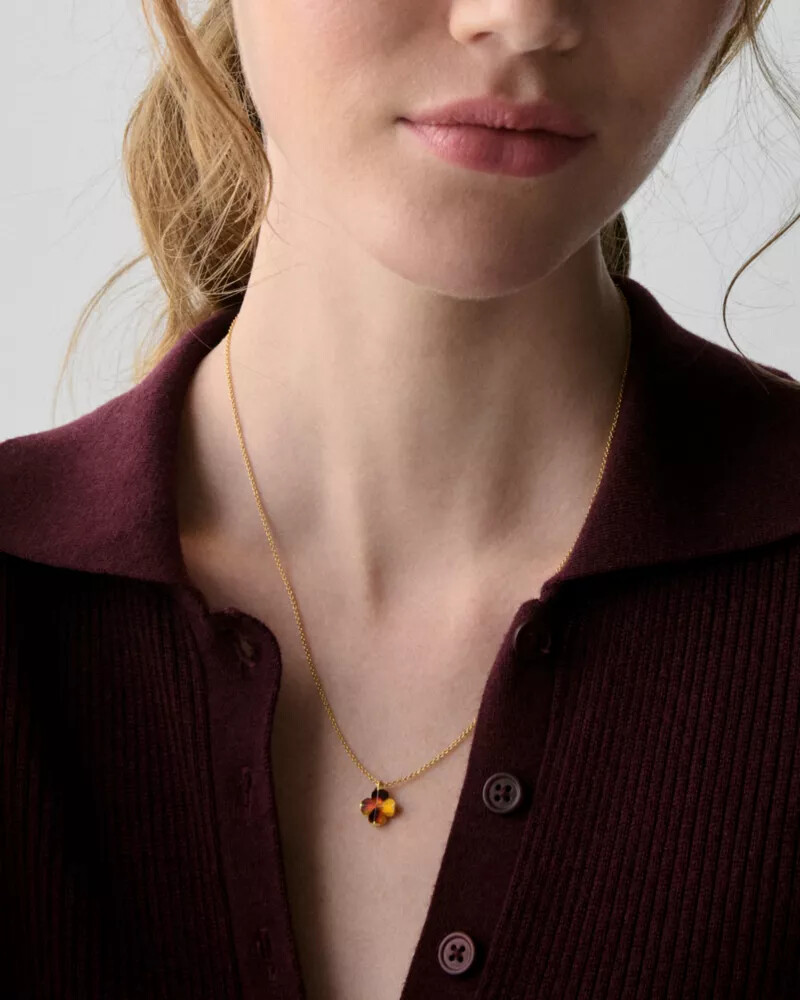 spade flower mini pendant tortoise