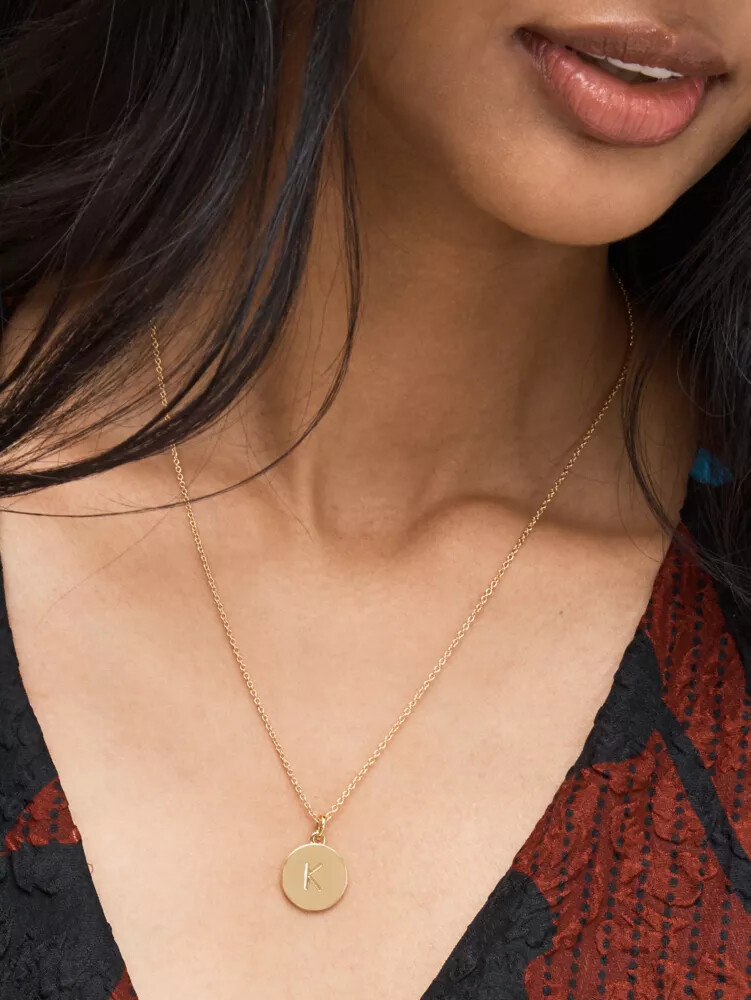 initial pendant gold
