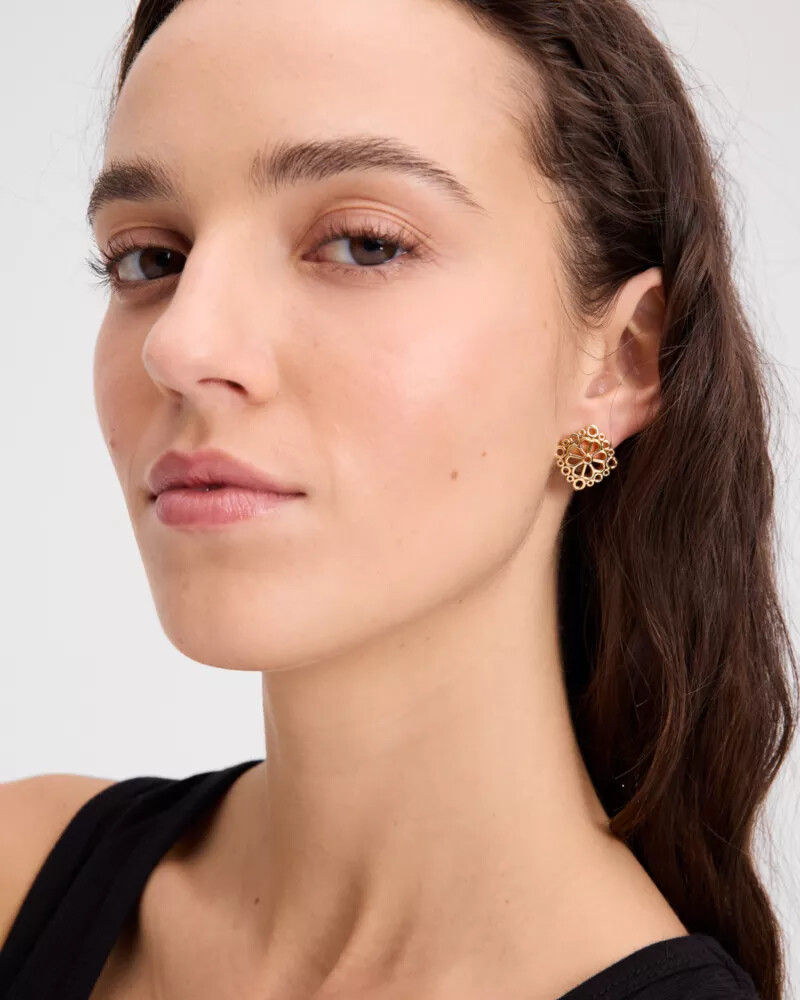 spade flower lace studs gold