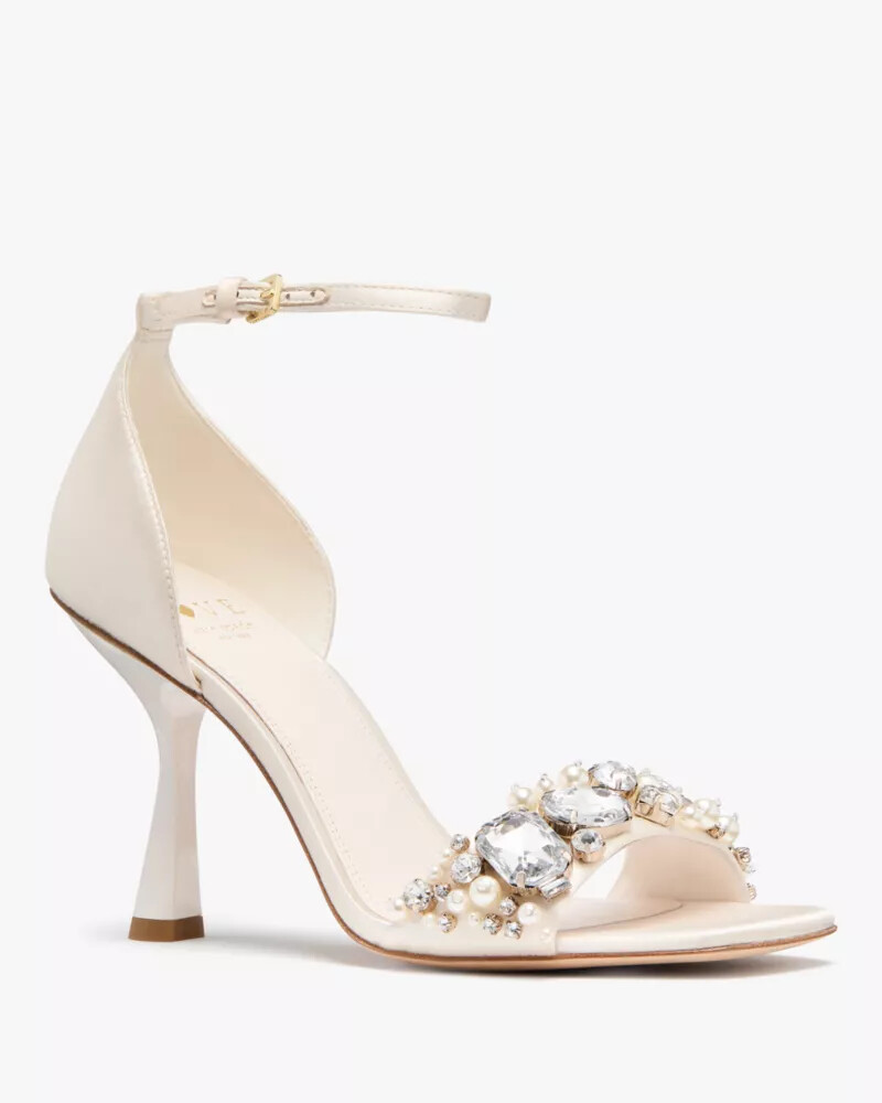 treasure satin sandals cream