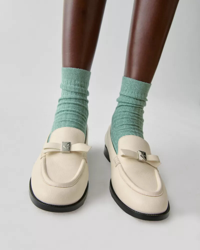 deco bow loafer cashew milk