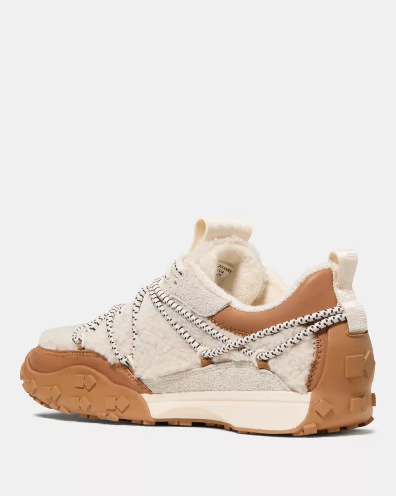 k as in kate runner natural