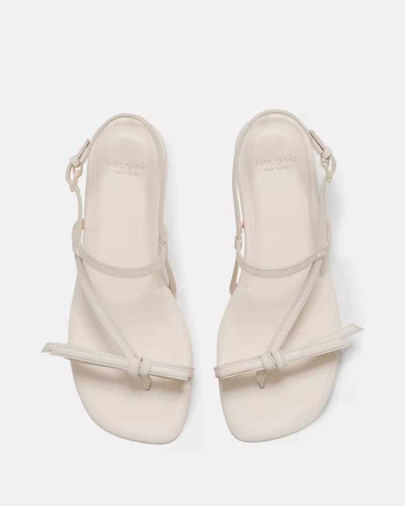 loop flat sandal cream